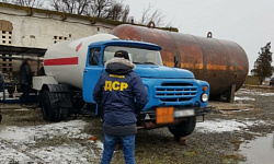 Днепропетровские мошенники придумали ноу-хау: бытовым газом заправляли машины